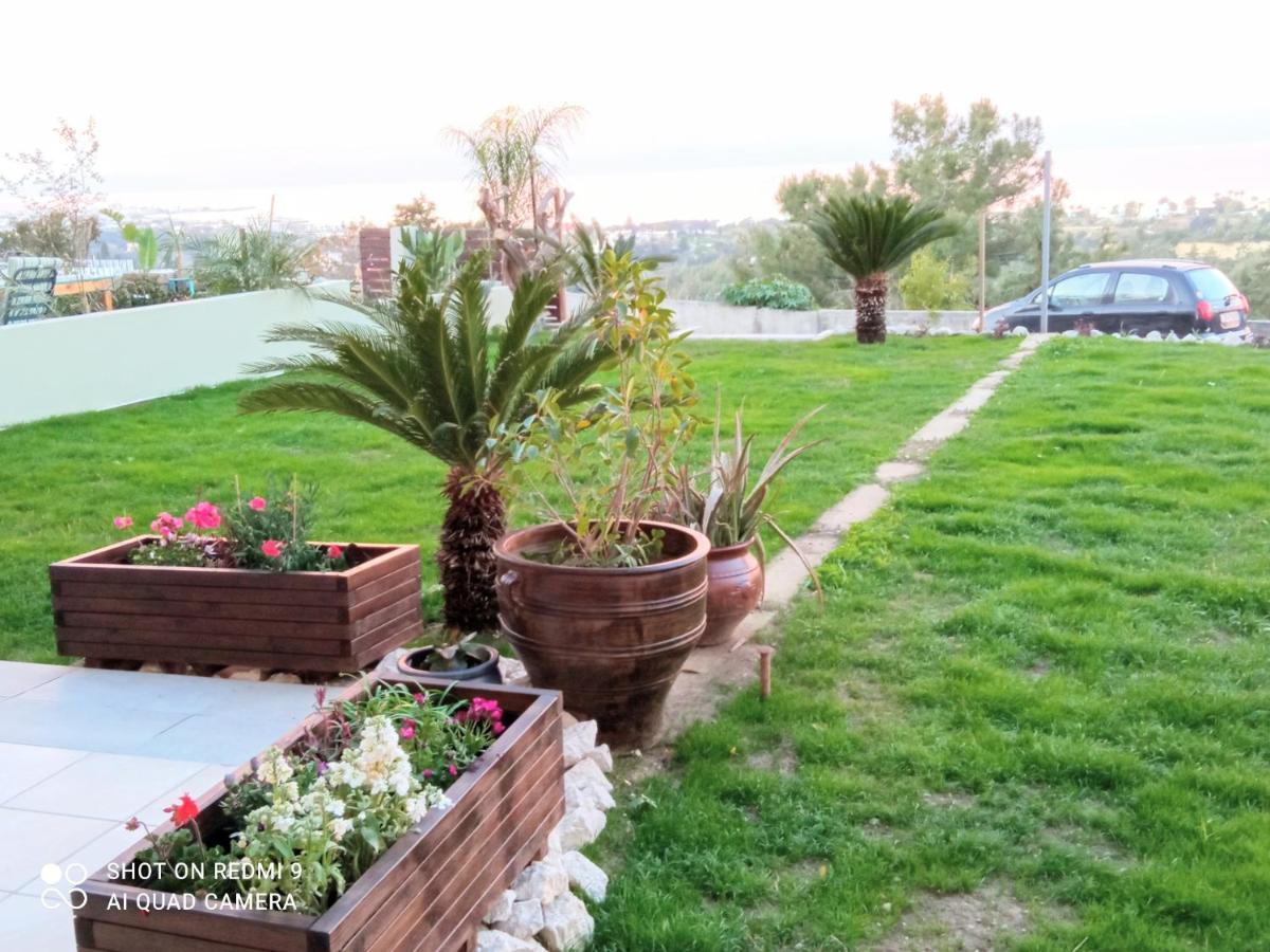 Apartment Luxury With Sea View Near Kallithea